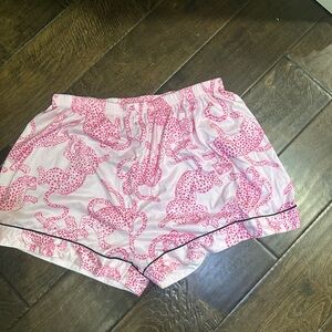 Pink Leopard Print Women's Shorts